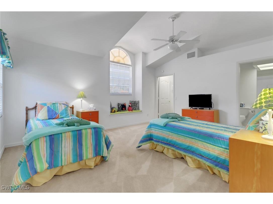 6180 Reserve Circle #203 Naples FL 34119 225068201 image15