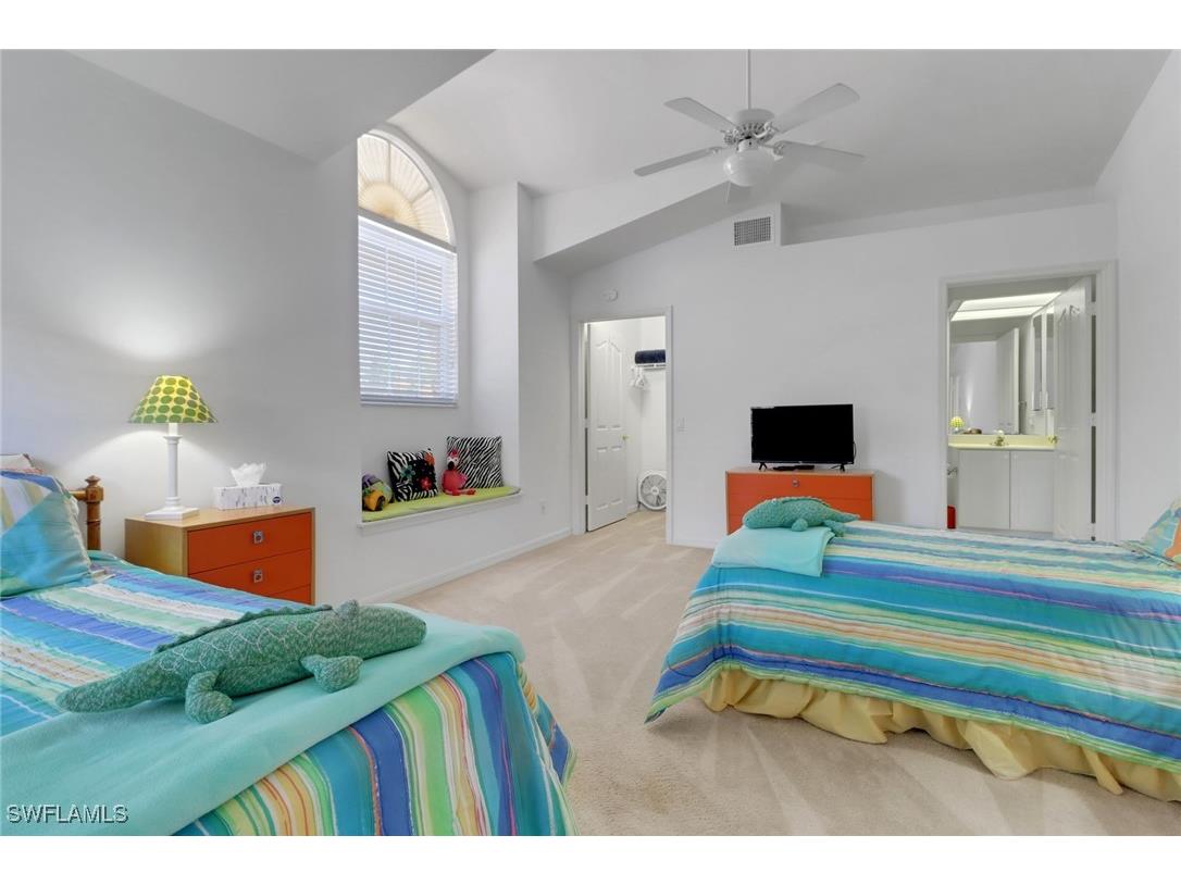 6180 Reserve Circle #203 Naples FL 34119 225068201 image16