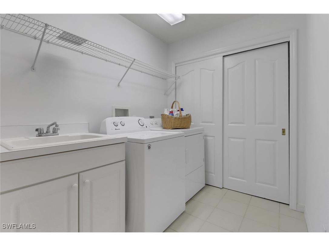 6180 Reserve Circle #203 Naples FL 34119 225068201 image20