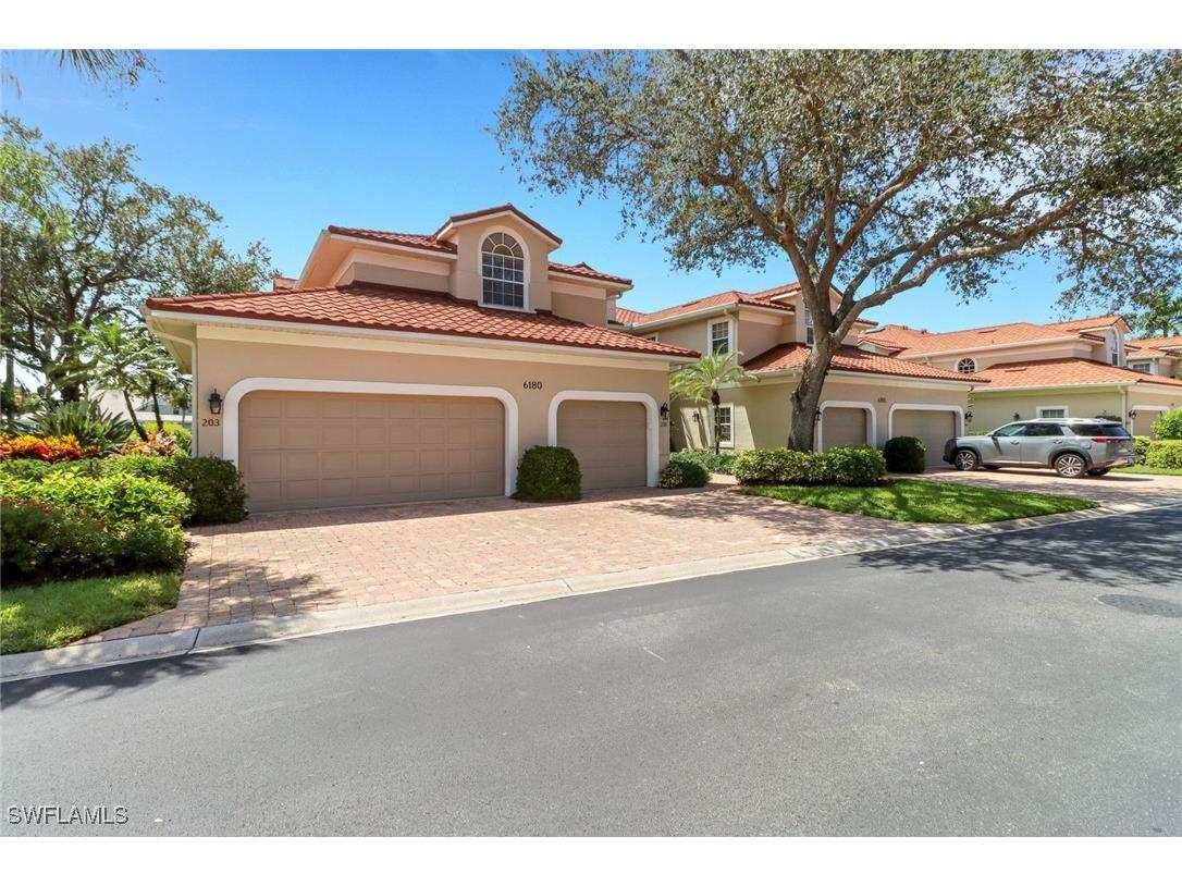 6180 Reserve Circle #203 Naples FL 34119 225068201 image21