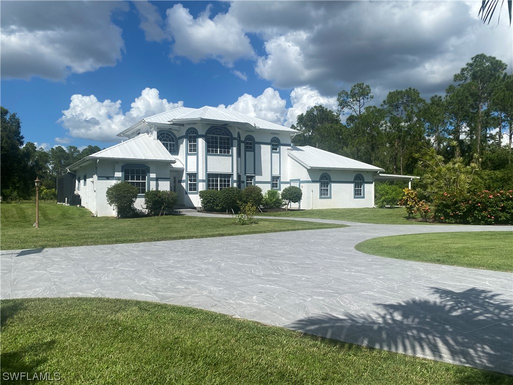 6181 Shady Oaks Lane Naples FL 34119 223037927 image1