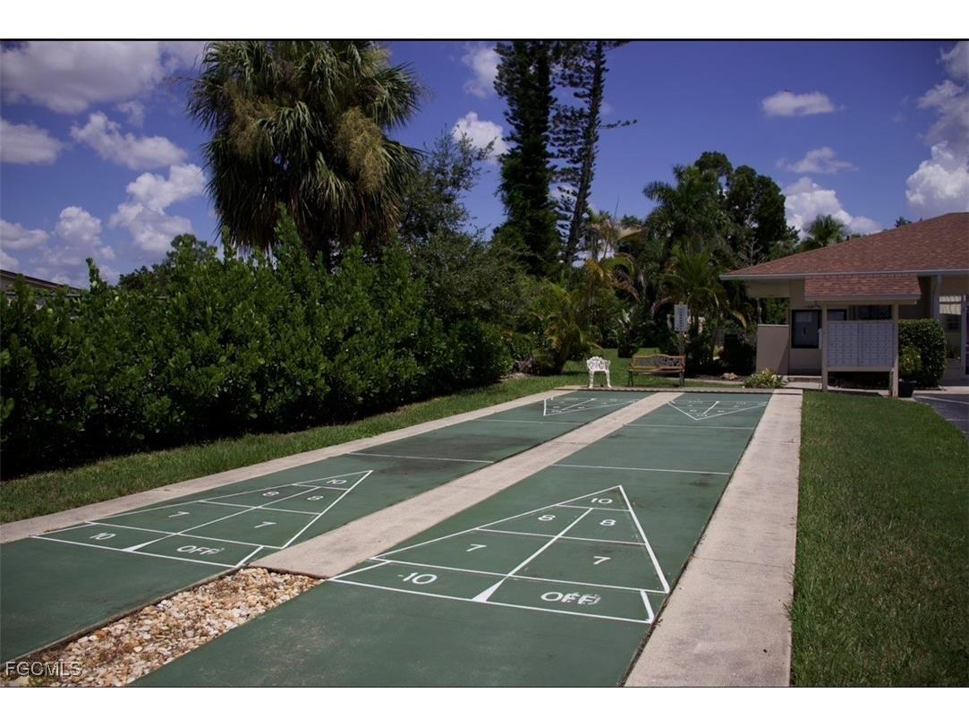 6184 Michelle Way #101 Fort Myers FL 33919 2025007957 image24