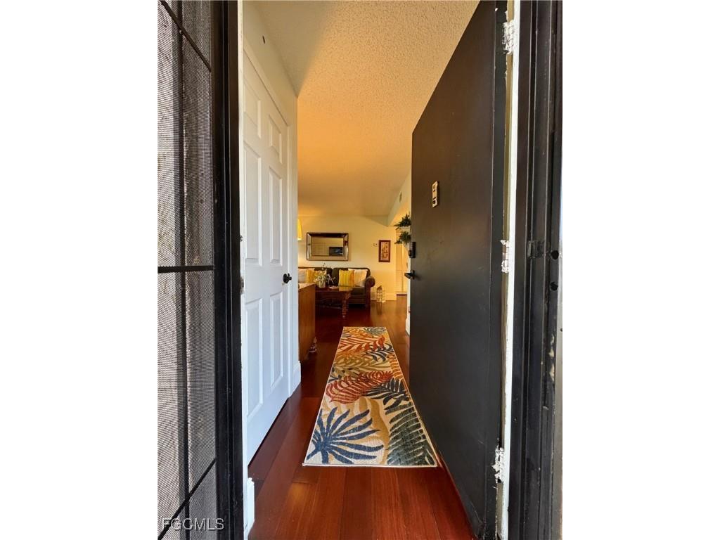 6184 Michelle Way #101 Fort Myers FL 33919 2025007957 image3