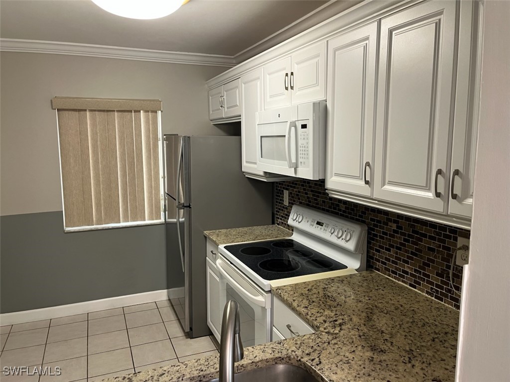 6184 Michelle Way #123 Fort Myers FL 33919 225048798 image1