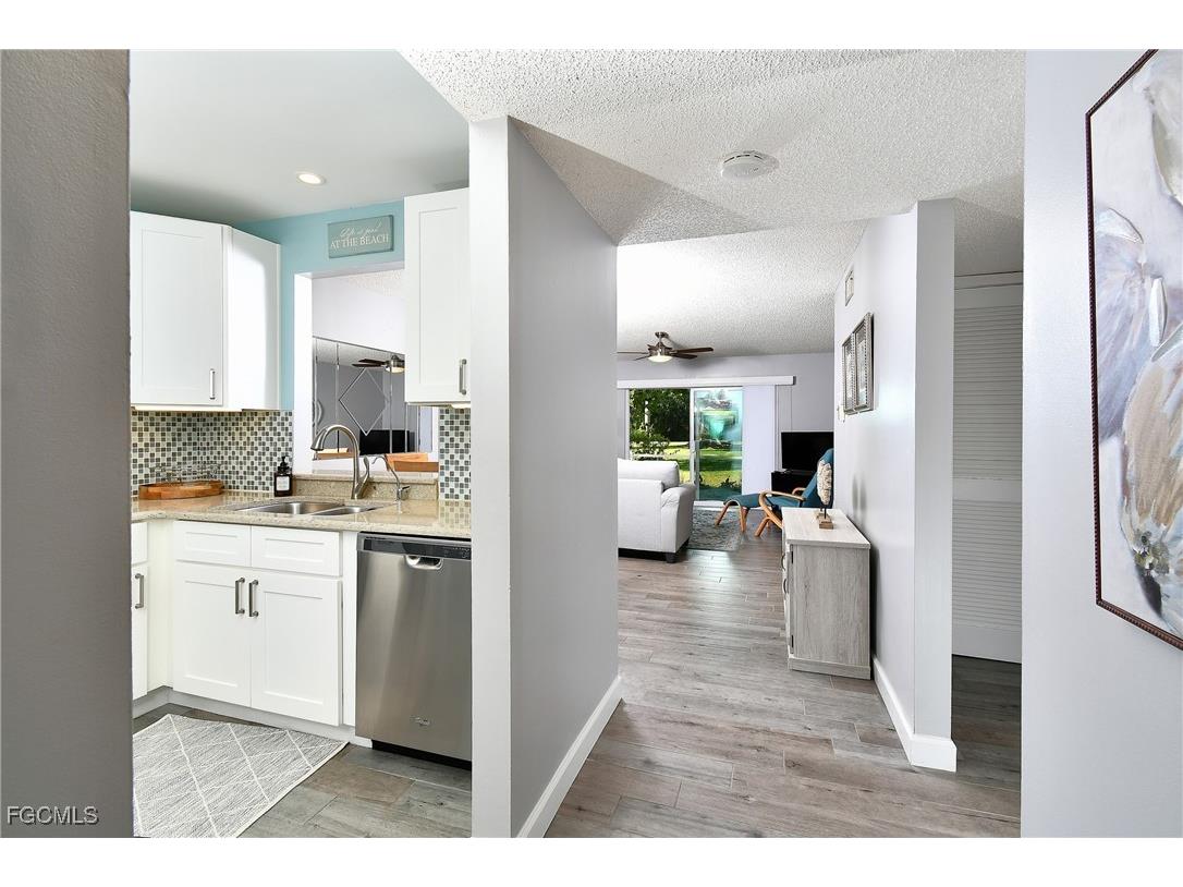 6184 Michelle Way #125 Fort Myers FL 33919 2025018180 image12