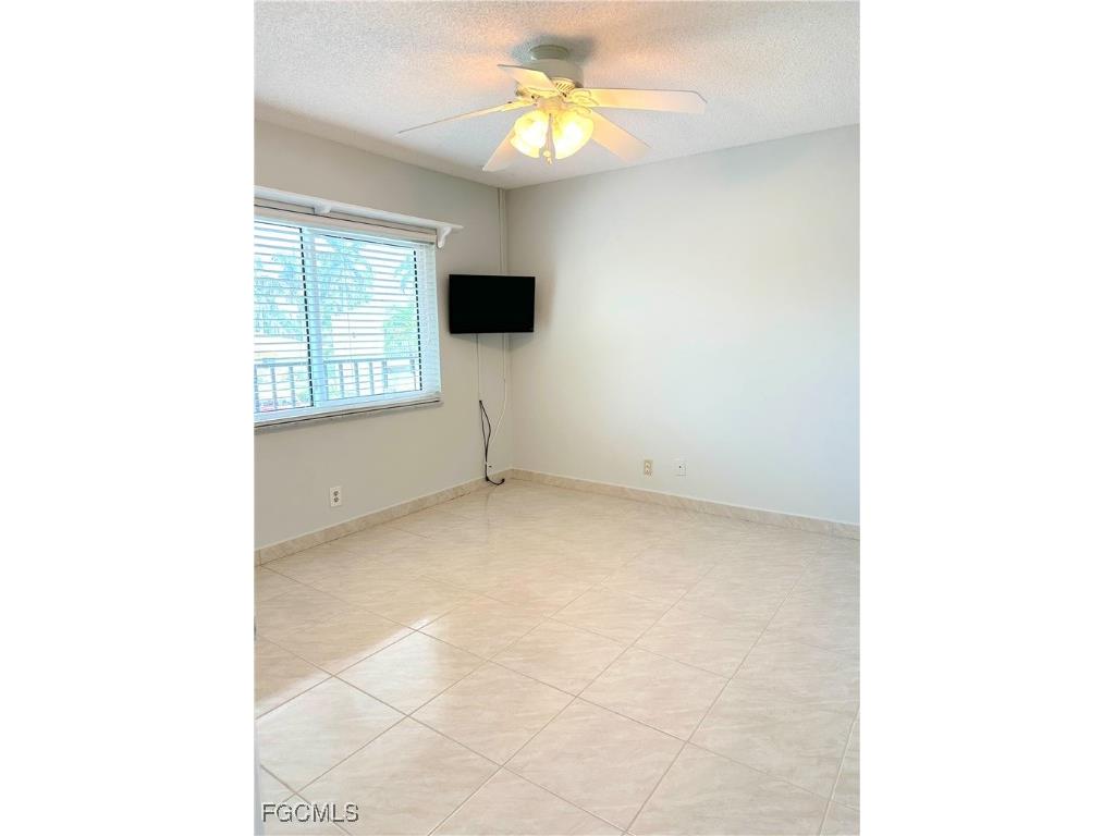 6184 Michelle Way #206 Fort Myers FL 33919 2025007137 image26