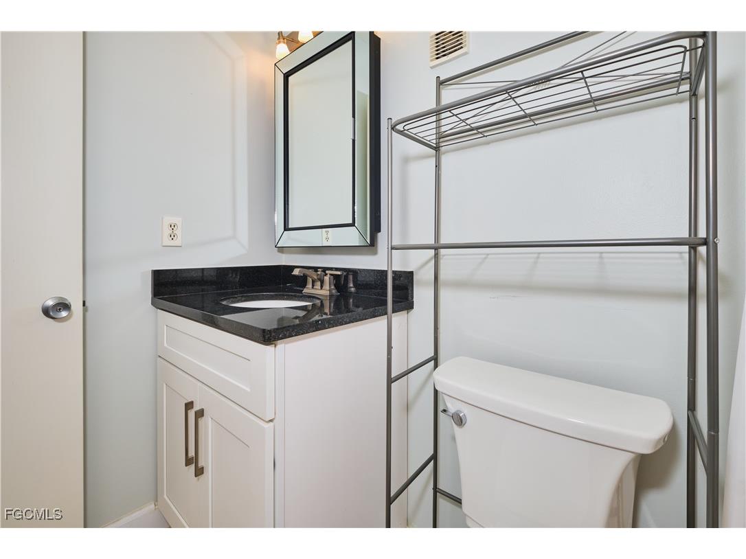 6184 Michelle Way #244 Fort Myers FL 33919 2025021527 image14