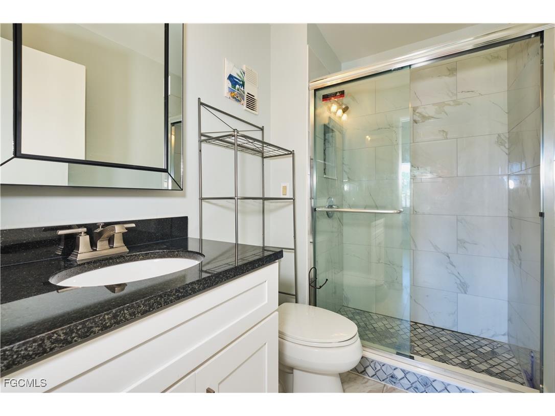 6184 Michelle Way #244 Fort Myers FL 33919 2025021527 image32