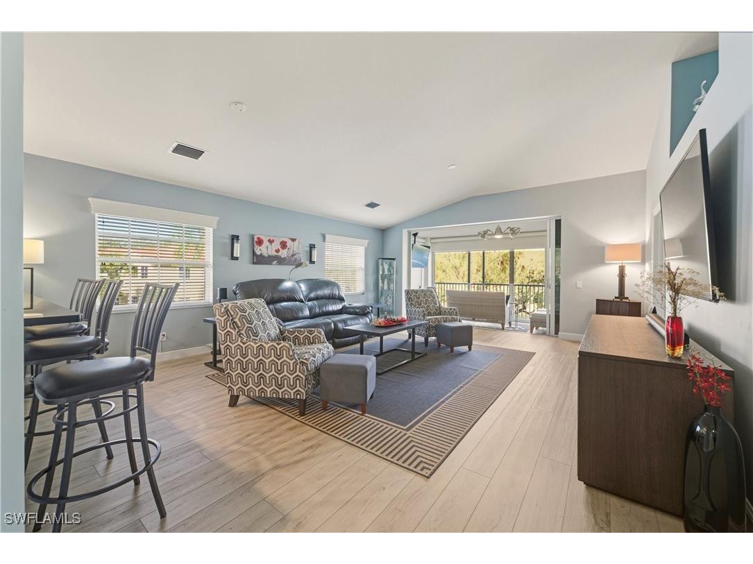 6185 Reserve Circle #1403 Naples FL 34119 226005544 image4