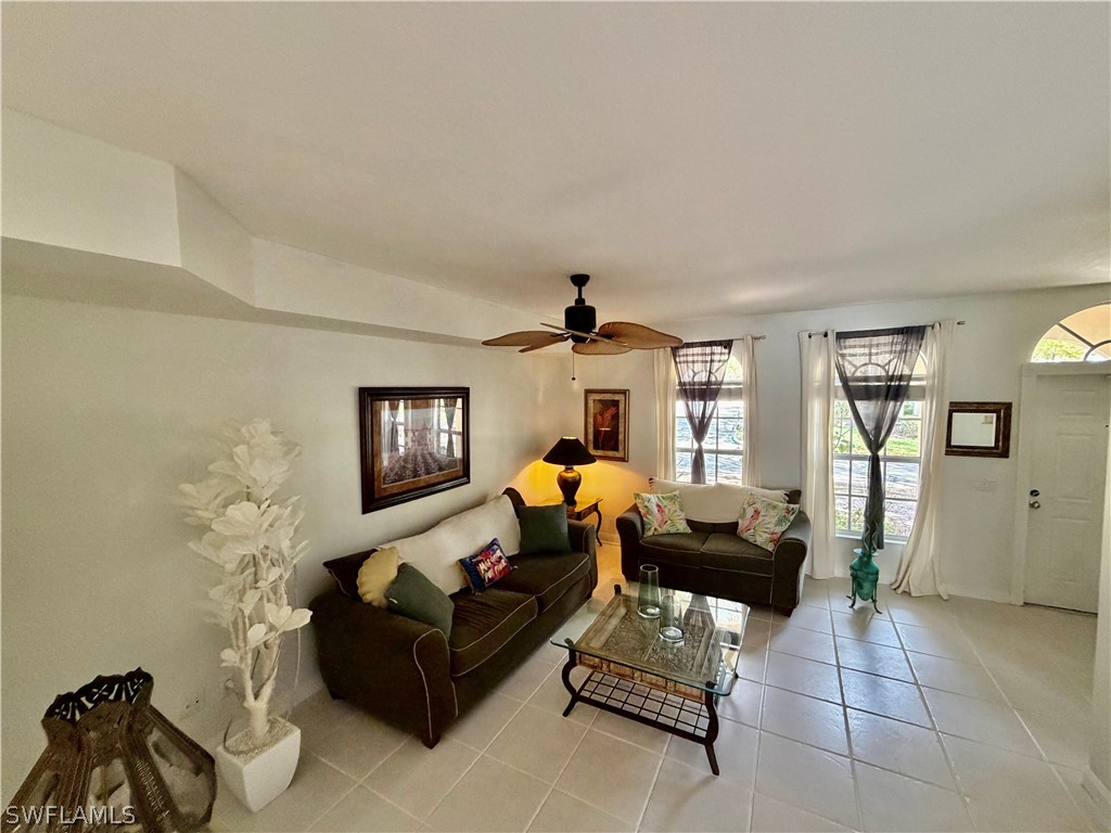 6186 Towncenter Circle Naples FL 34119 226003810 image7