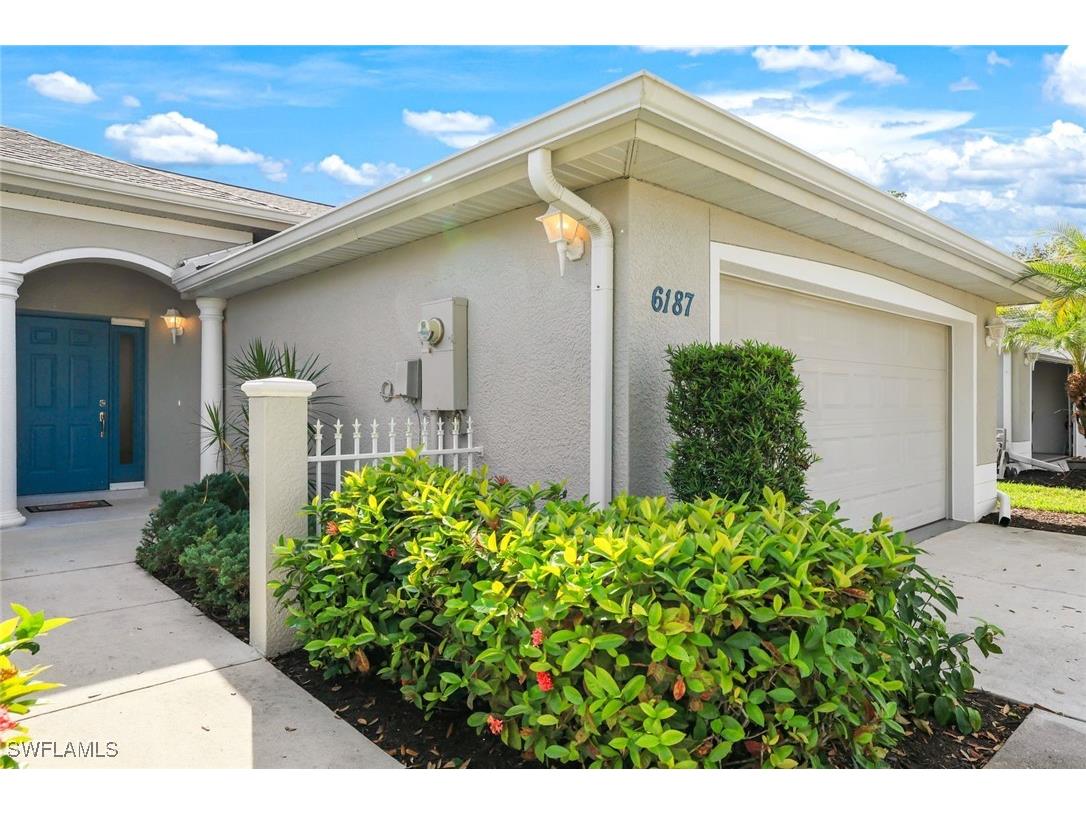 6187 Mandalay Circle #32 Naples FL 34112 225060992 image13