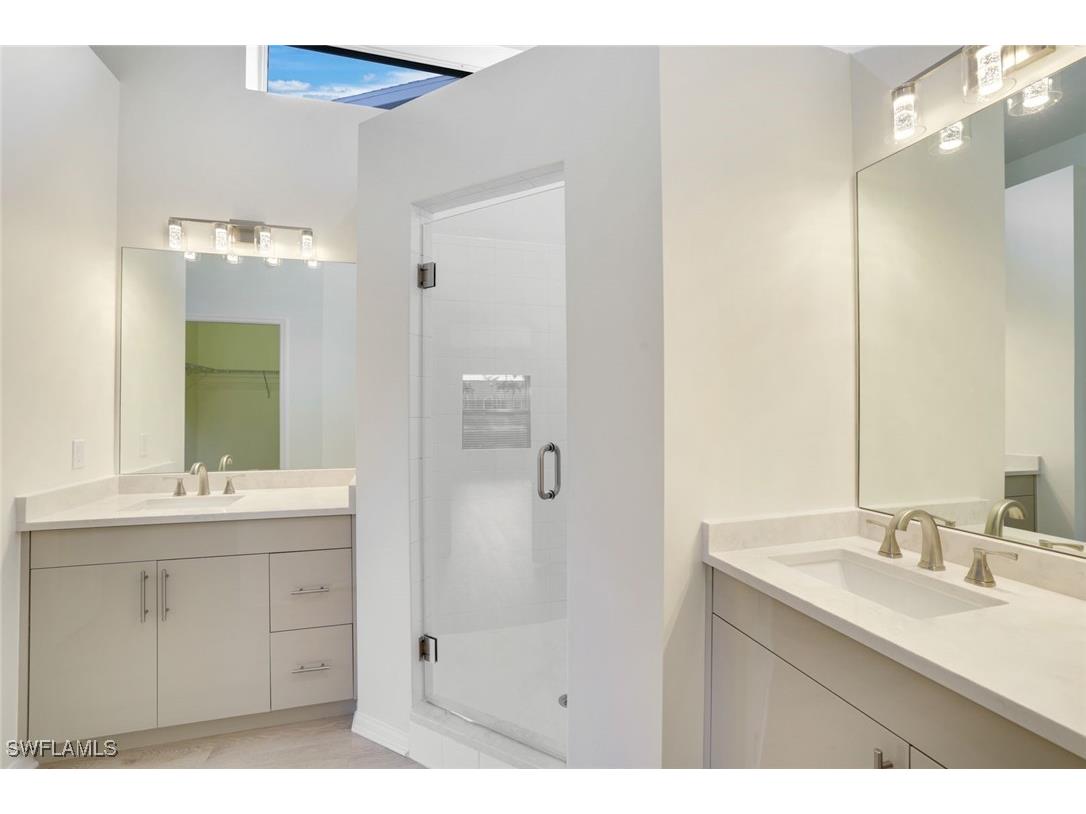 6187 Mandalay Circle #32 Naples FL 34112 225060992 image2