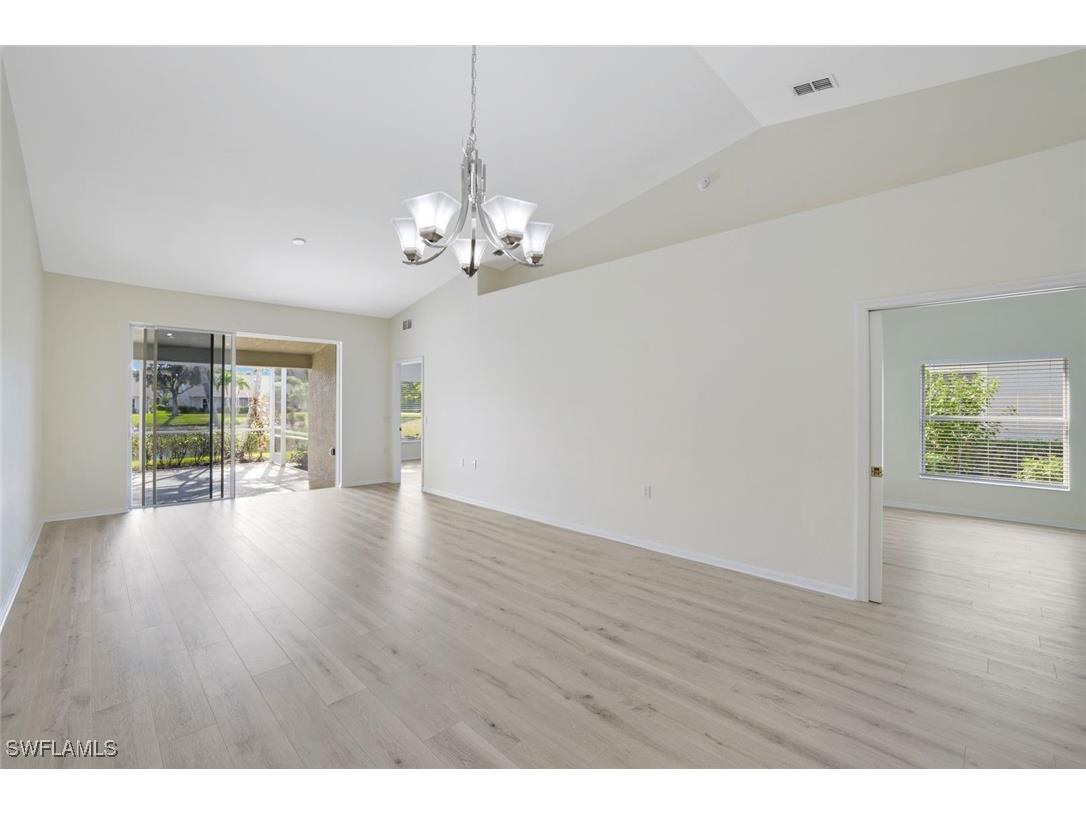 6187 Mandalay Circle #32 Naples FL 34112 225060992 image7