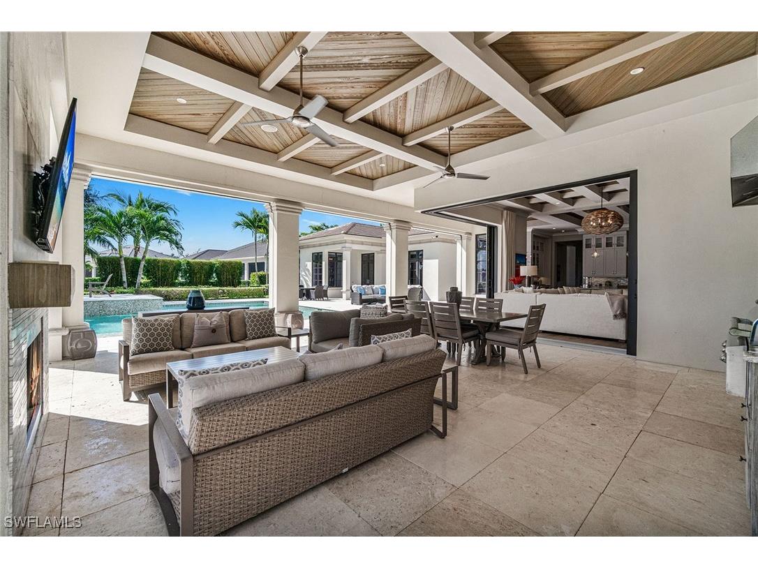 6188 Freemont Drive Naples FL 34119 225078009 image36