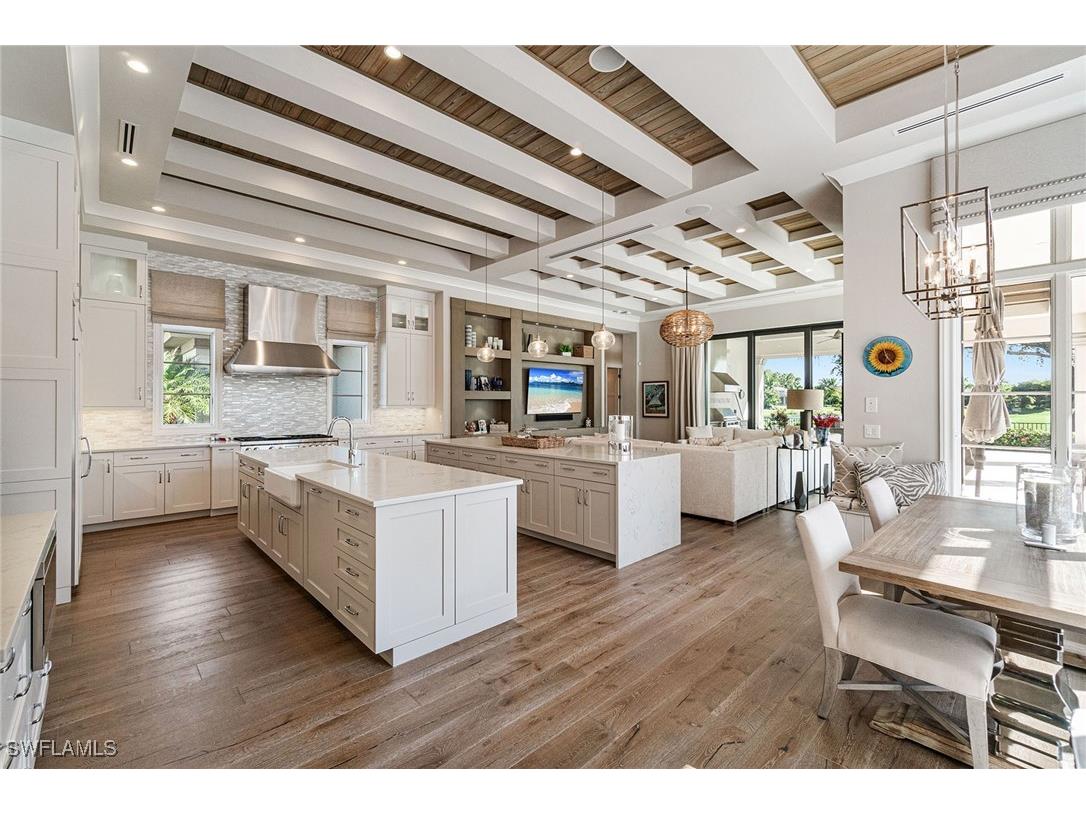 6188 Freemont Drive Naples FL 34119 225078009 image7