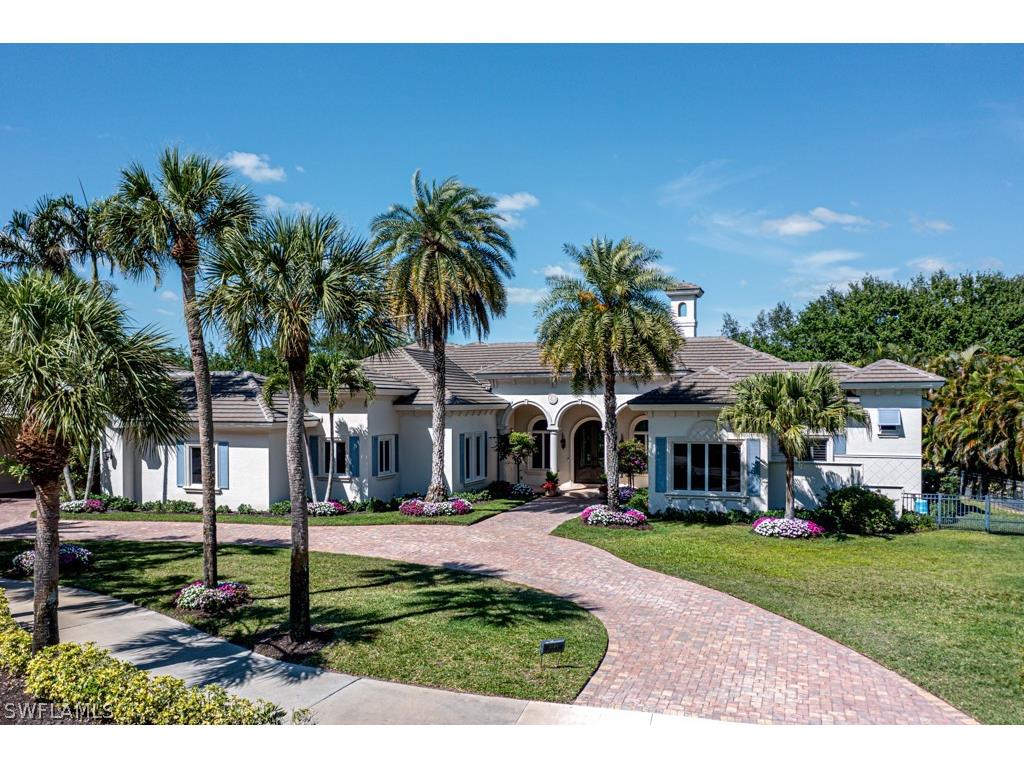 6189 Freemont Drive Naples FL 34119 224030867 image1