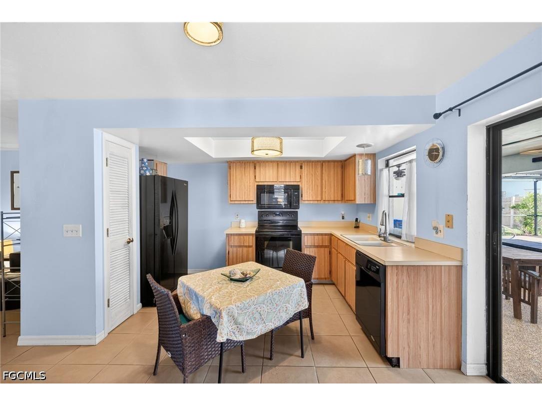 619/621 SW 3rd Terrace Cape Coral FL 33991 2026024211 image17