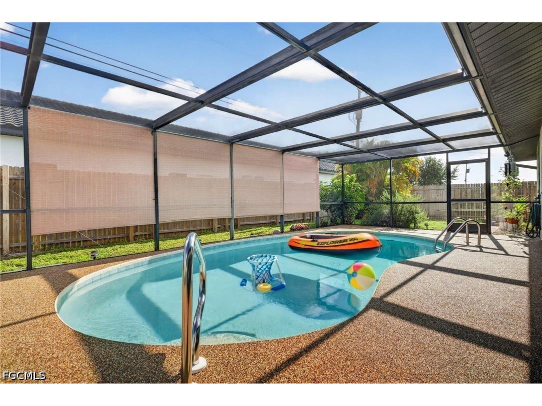 619/621 SW 3rd Terrace Cape Coral FL 33991 2026024211 image2