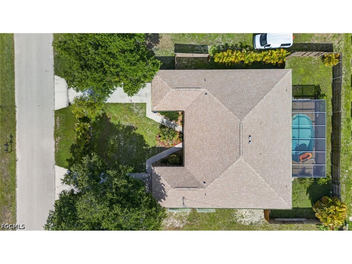 619/621 SW 3rd Terrace Cape Coral FL 33991 2026024211 image3