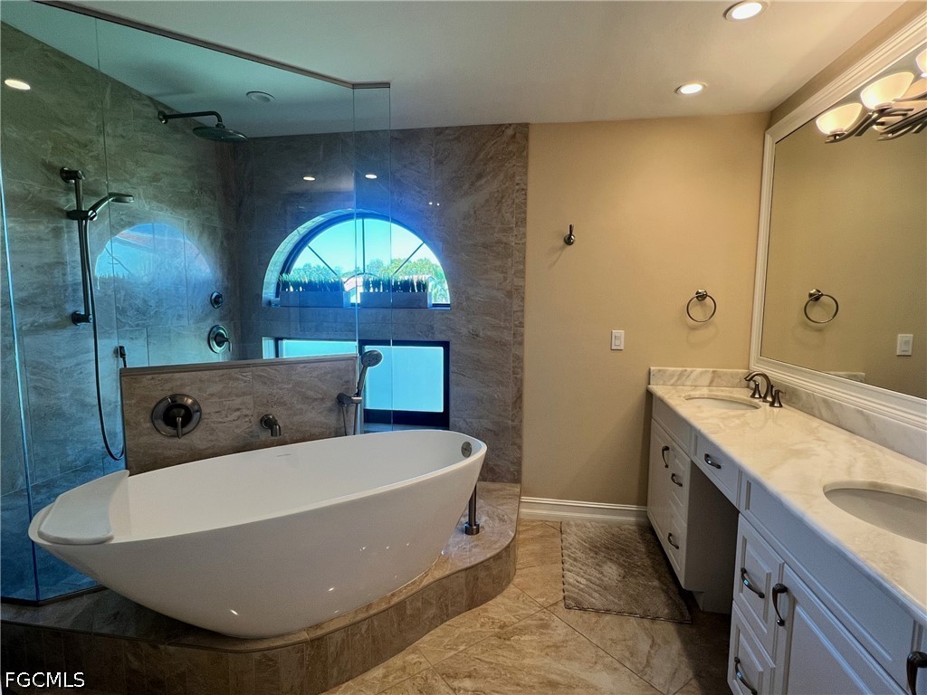 619 Beachwalk Circle #I201 Naples FL 34108 2026016890 image12