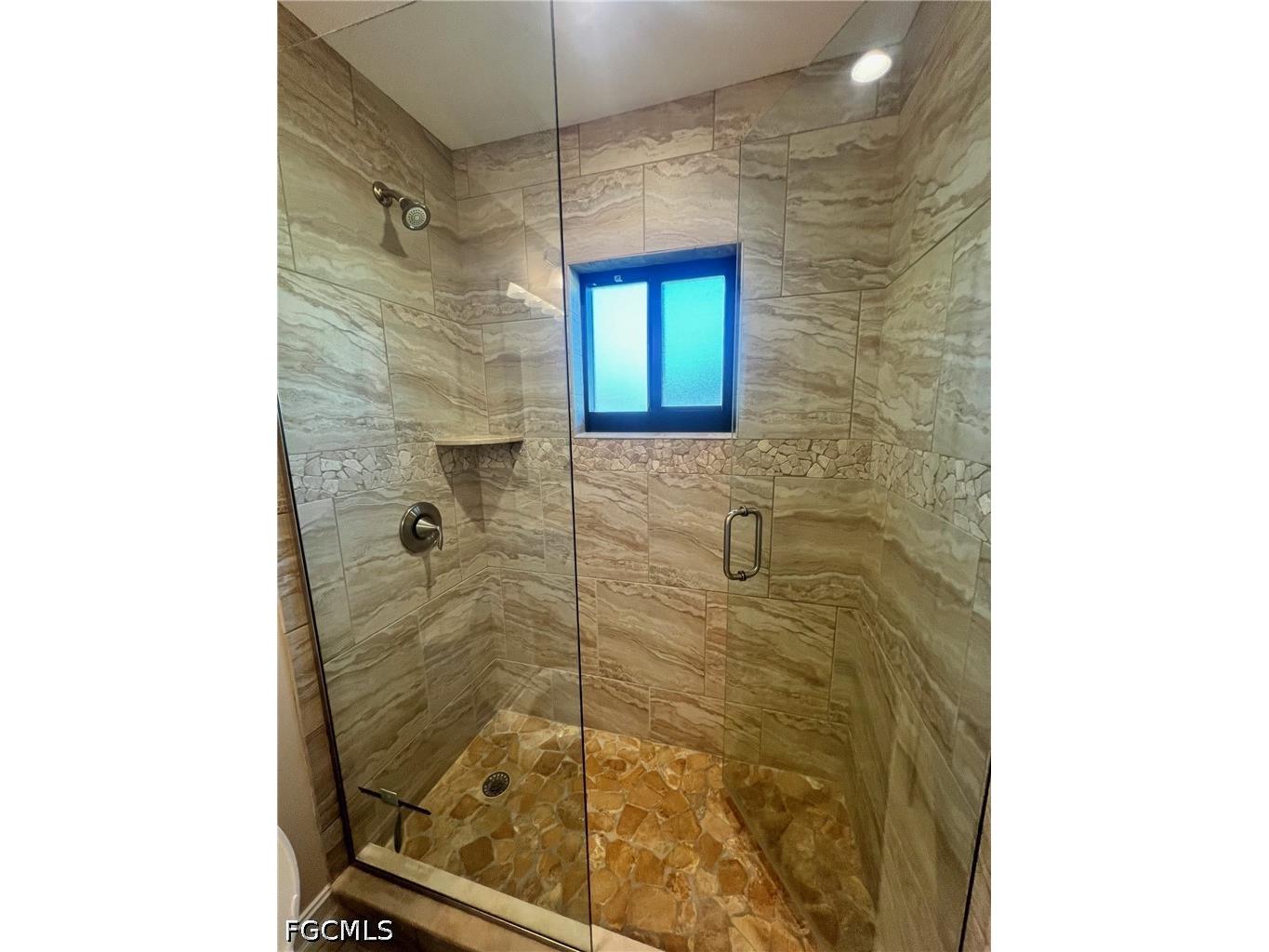 619 Beachwalk Circle #I201 Naples FL 34108 2026016890 image18