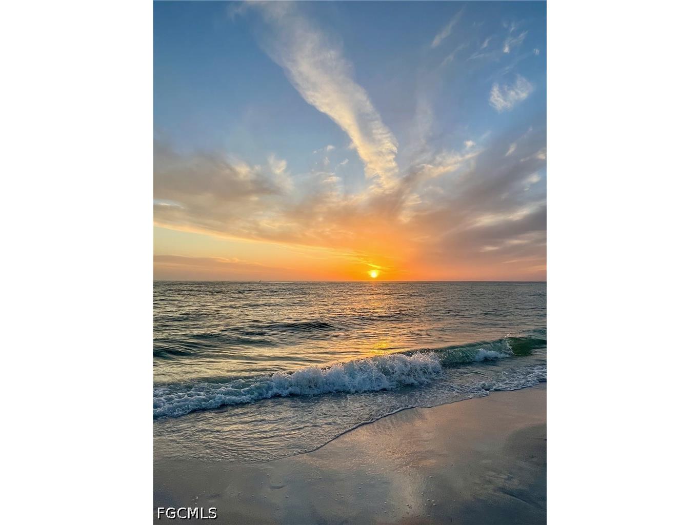 619 Beachwalk Circle #I201 Naples FL 34108 2026016890 image26