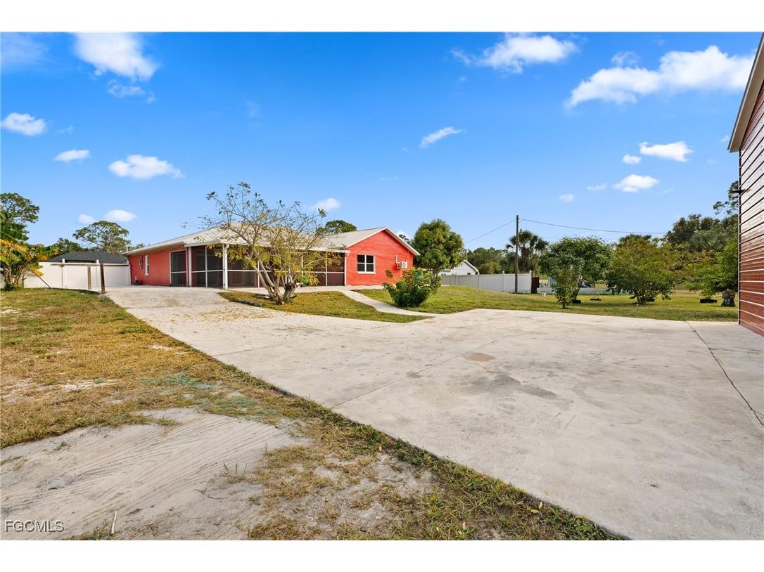 619 Broadway Avenue Lehigh Acres FL 33972 2025021315 image45