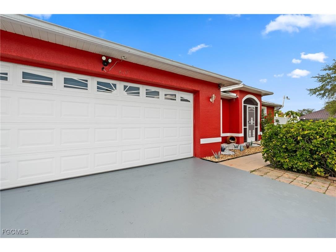 619 Broadway Avenue Lehigh Acres FL 33972 2025021315 image5