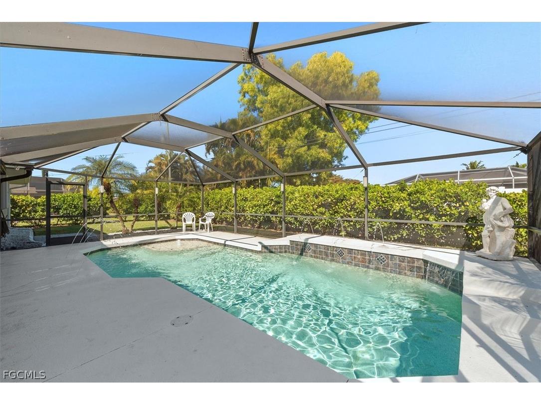 619 SE 22nd Street Cape Coral FL 33990 2026007393 image30