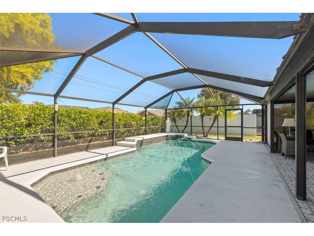 619 SE 22nd Street Cape Coral FL 33990 2026007393 image32