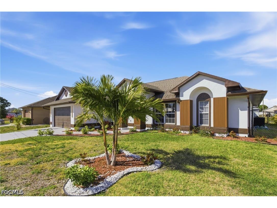 619 SW 26th Terrace Cape Coral FL 33914 2026029394 image1