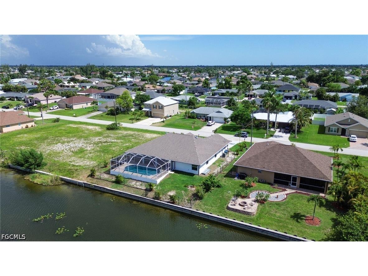 619 SW 26th Terrace Cape Coral FL 33914 2026029394 image3