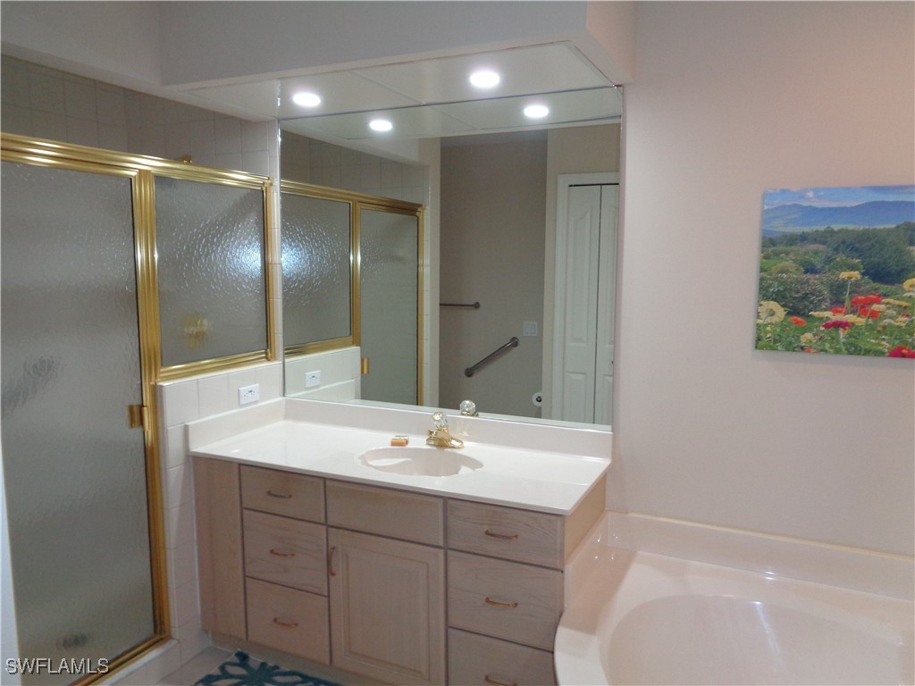 6190 Reserve Circle #301 Naples FL 34119 225065523 image15