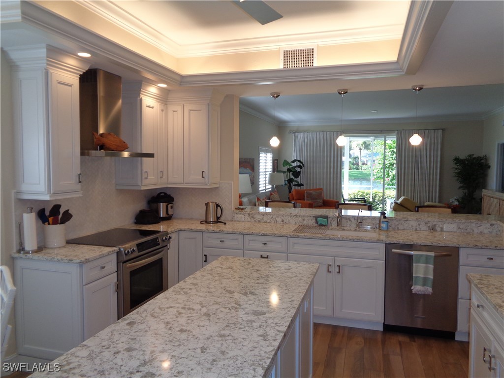 6190 Reserve Circle #301 Naples FL 34119 225065523 image6