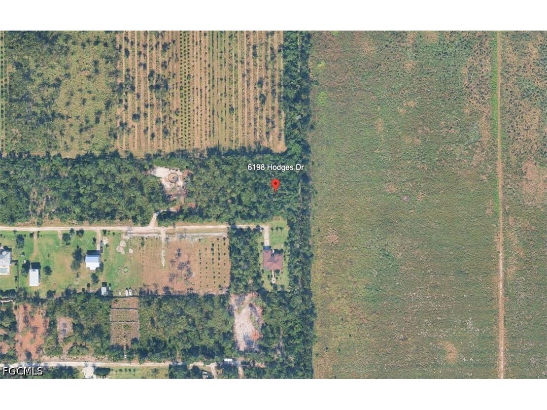 6198 Hodges Drive Bokeelia FL 33922 2026025676 image2