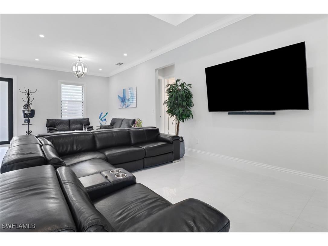 62 35th Avenue NE Naples FL 34120 225075626 image4