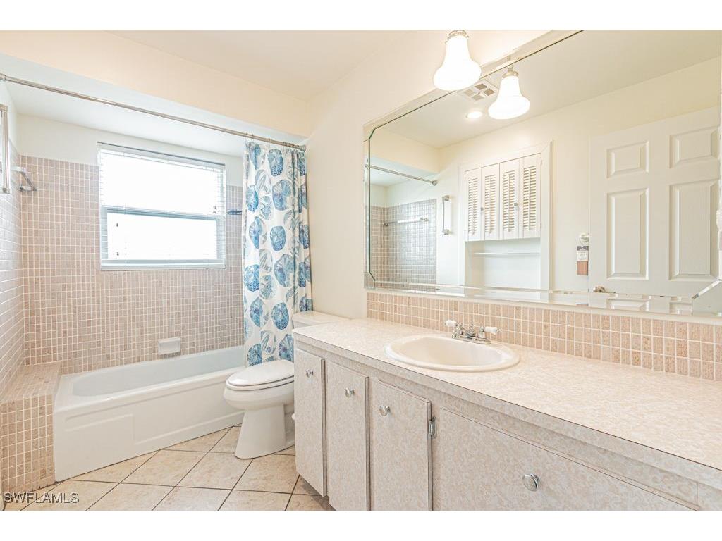 62 Lanai Circle #62 Naples FL 34112 226004859 image16