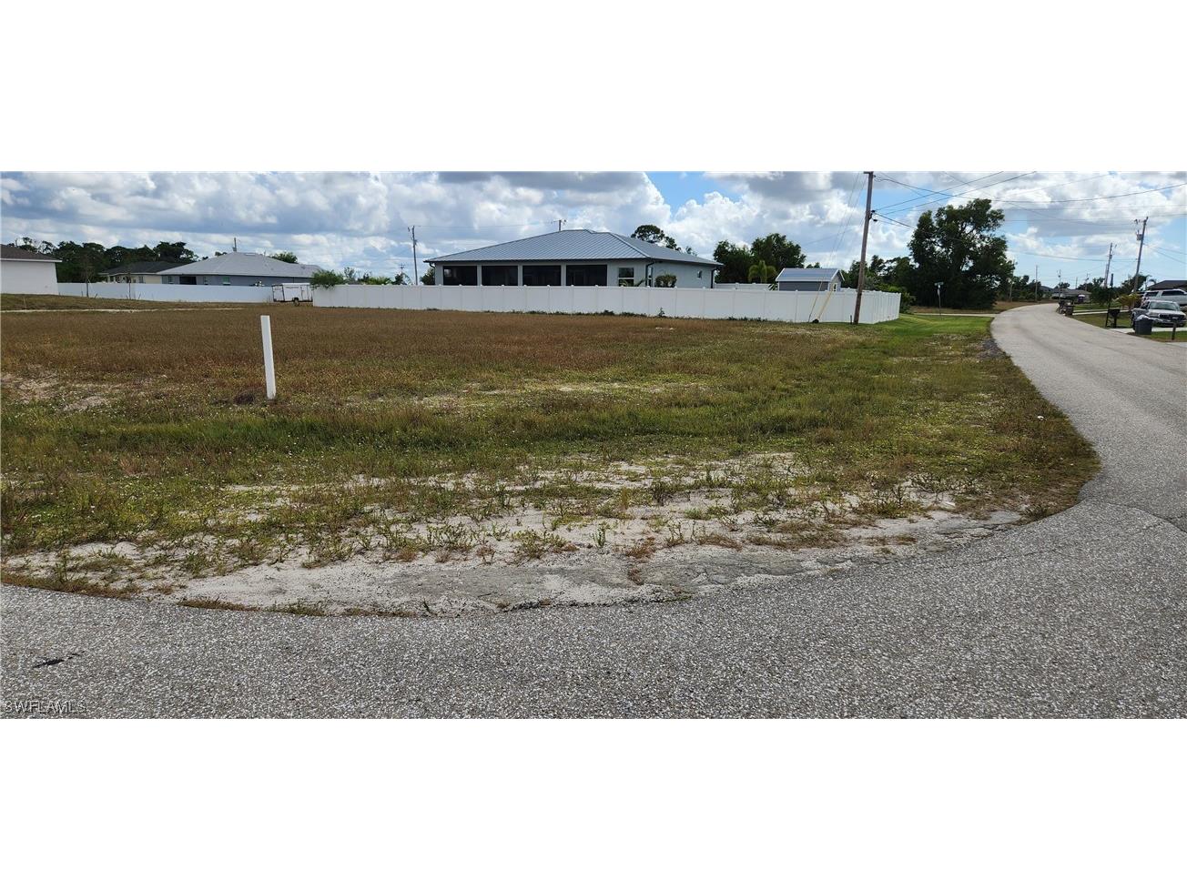 62 NW 1st Way Cape Coral FL 33993 223084368 image1