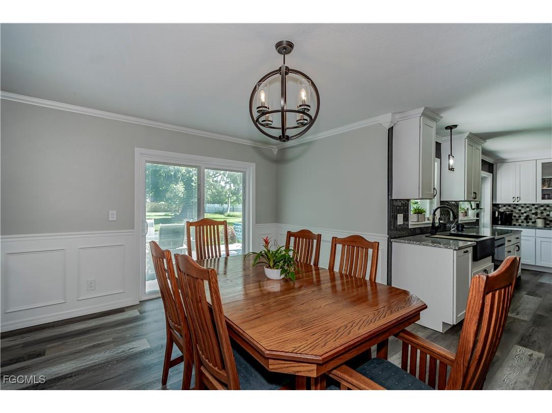 62 W North Shore Avenue North Fort Myers FL 33903 2025015024 image12