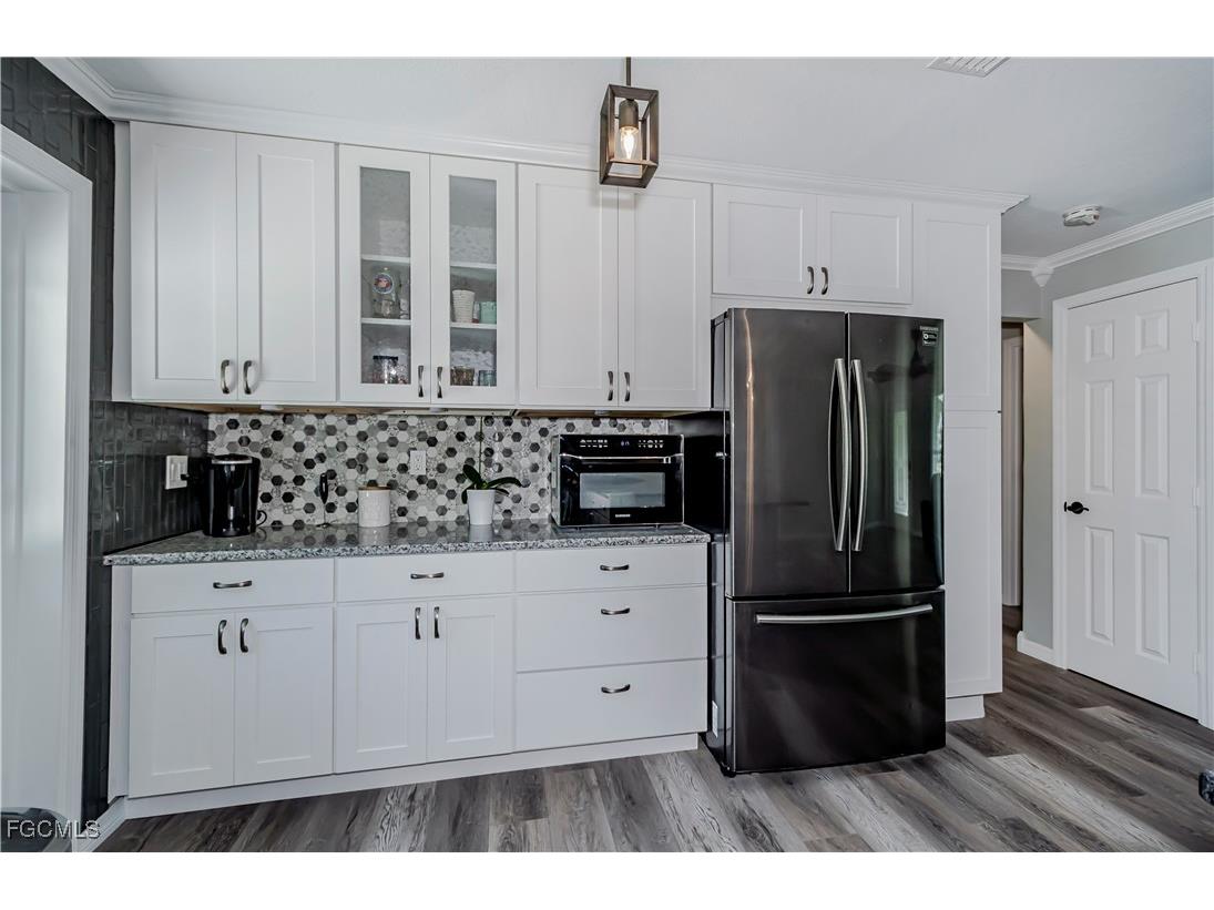 62 W North Shore Avenue North Fort Myers FL 33903 2025015024 image16