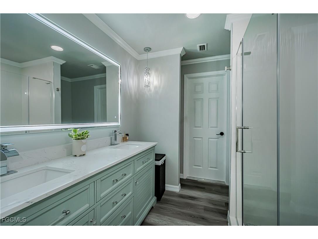 62 W North Shore Avenue North Fort Myers FL 33903 2025015024 image25