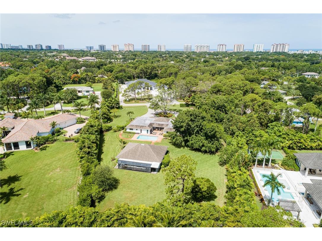 620 Carica Road Naples FL 34108 223021355 image1
