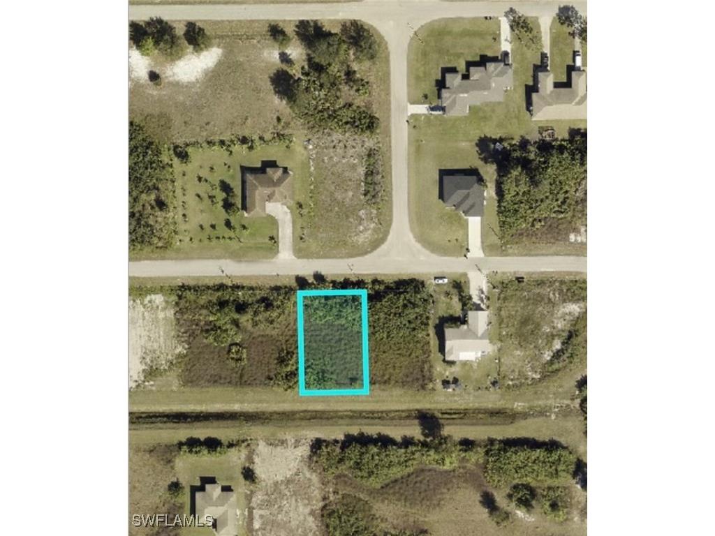 620 Chattman Street E Lehigh Acres FL 33974 224081935 image1