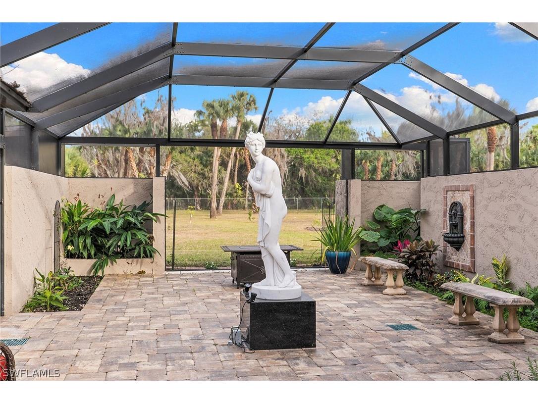 620 E Fort Thompson Avenue Labelle FL 33935 226006111 image24