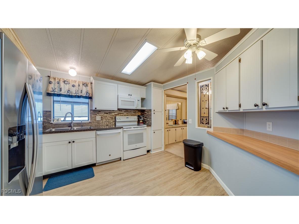 620 Horizon Drive North Fort Myers FL 33903 2025022952 image1