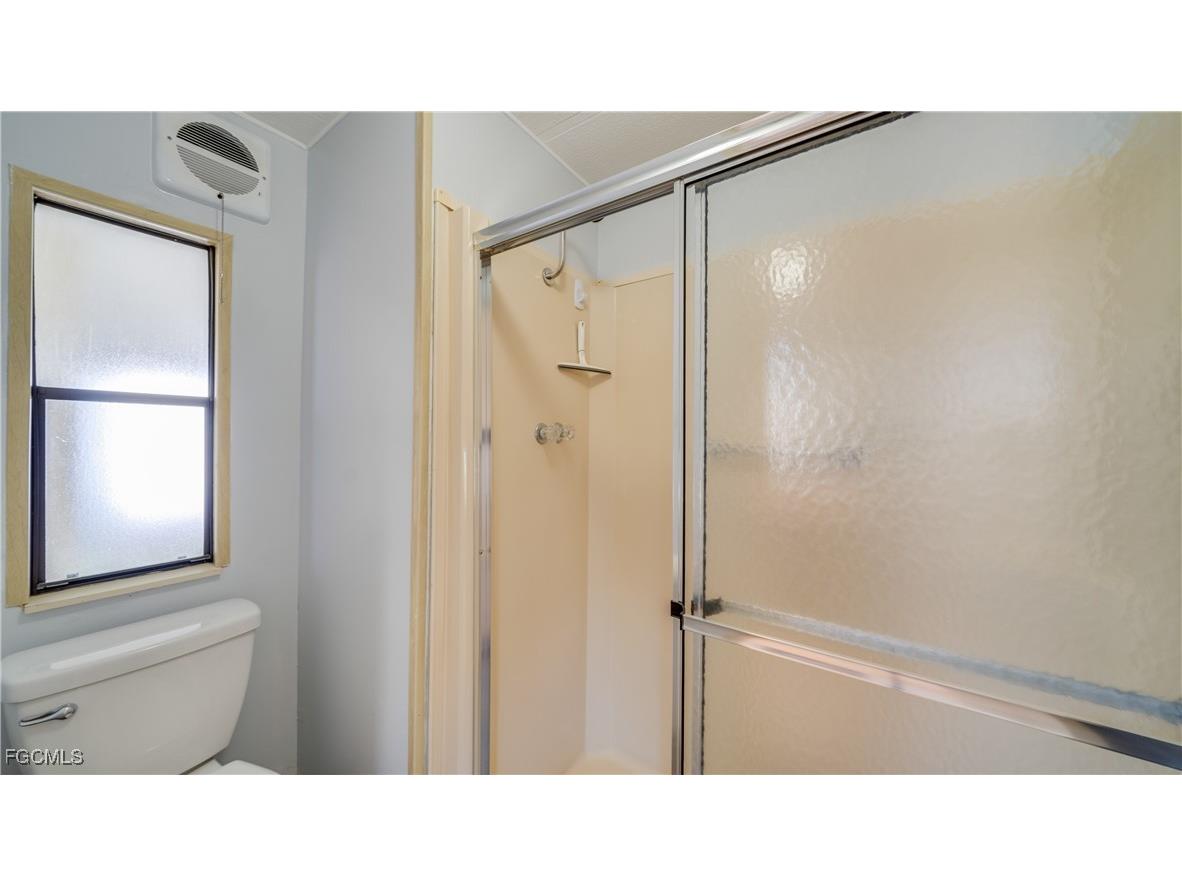 620 Horizon Drive North Fort Myers FL 33903 2025022952 image11