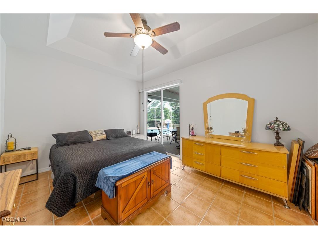 620 Mirror Lakes Falls Court Lehigh Acres FL 33974 2025010955 image18