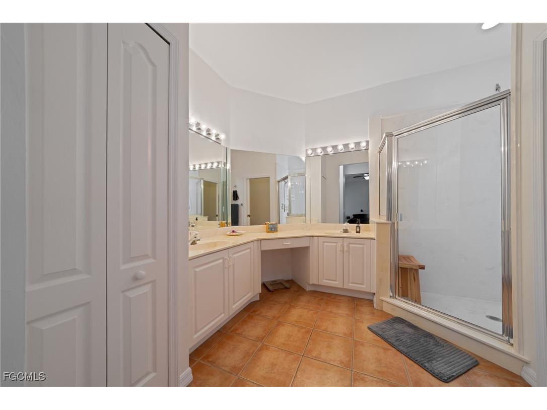 620 Mirror Lakes Falls Court Lehigh Acres FL 33974 2025010955 image21