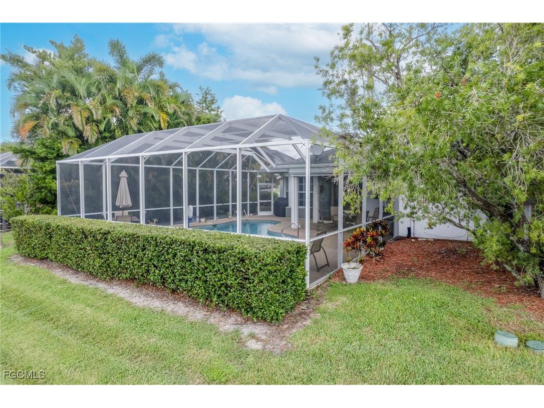 620 Mirror Lakes Falls Court Lehigh Acres FL 33974 2025010955 image34