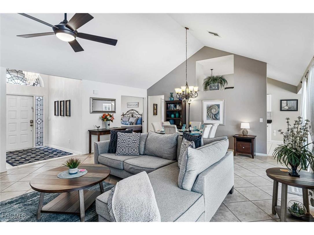 620 SE 21st Terrace Cape Coral FL 33990 2025010090 image23